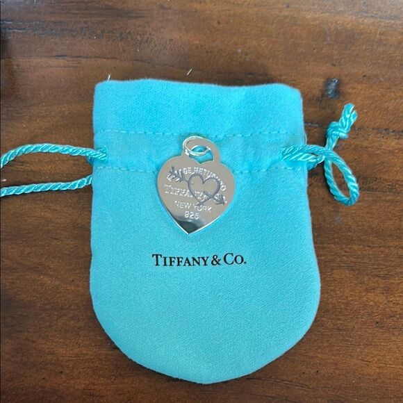 Tiffany & Co. Silver Heart Tag Charm - Picture 1 of 6